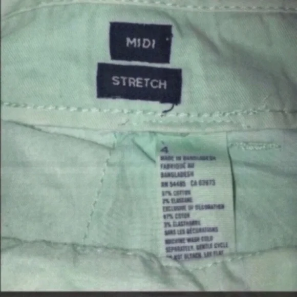 American Eagle Mint Midi 5” Inseam Shorts - Picture 6 of 6